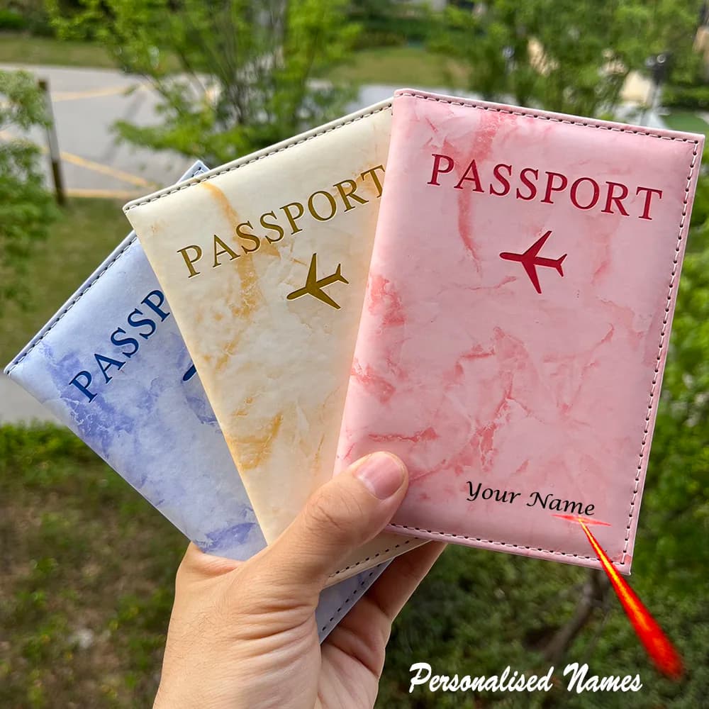 Personalizza la copertina del passaporto personalizzata con i nomi della custodia da viaggio per i passaporti