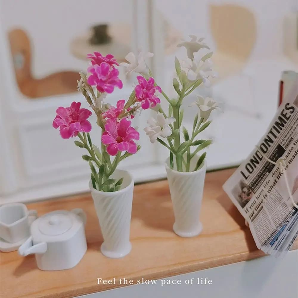Simulated Flower Dollhouse Plant Miniature Size Resin Miniature Flower Handcrafted Detail Lifelike Dollhouse Potted Plants