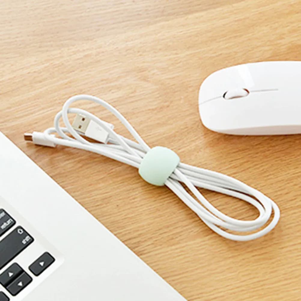 Kit di Gestione Cavi USB e Auricolari Riutilizzabile da 4 Pezzi: Clip e Avvolgicavo per Organizzare i Cavi