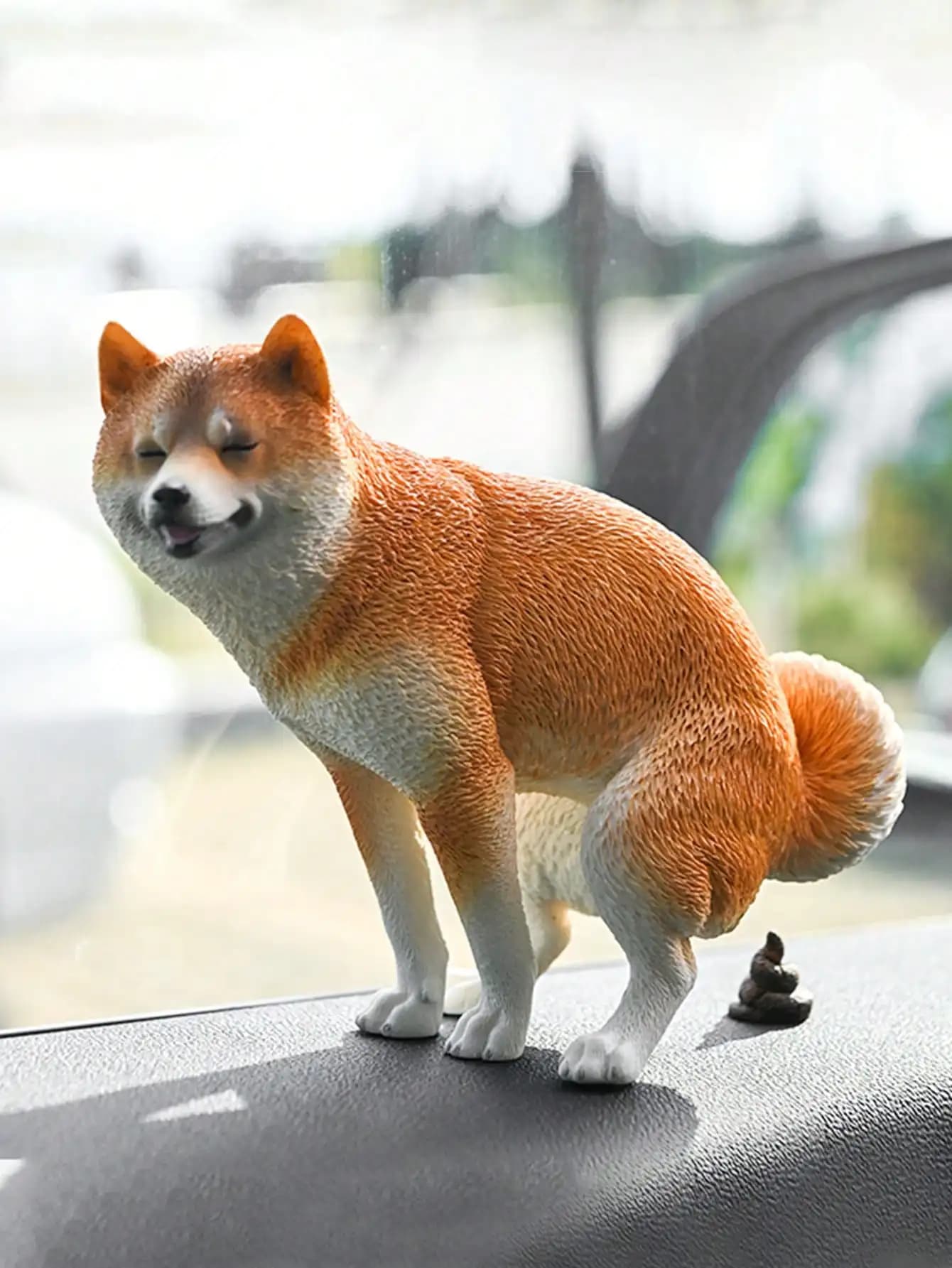 1 set di divertenti ornamenti per cani Shiba Inu (con cacca e getto di urina) - Modello animale simulato in miniatura in scala 1/6, divertente decorazione per la casa