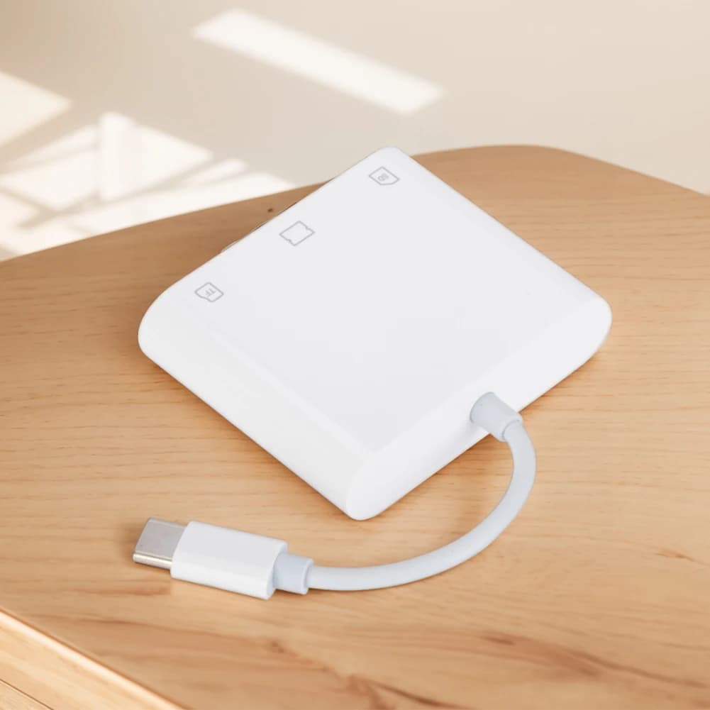 Adattatore 3 in 1 da USB-C a CF/SD/TF, lettore di schede di memoria USB-C, lettore di schede per fotocamere compatte per iPad, iPhone 15, MacBook