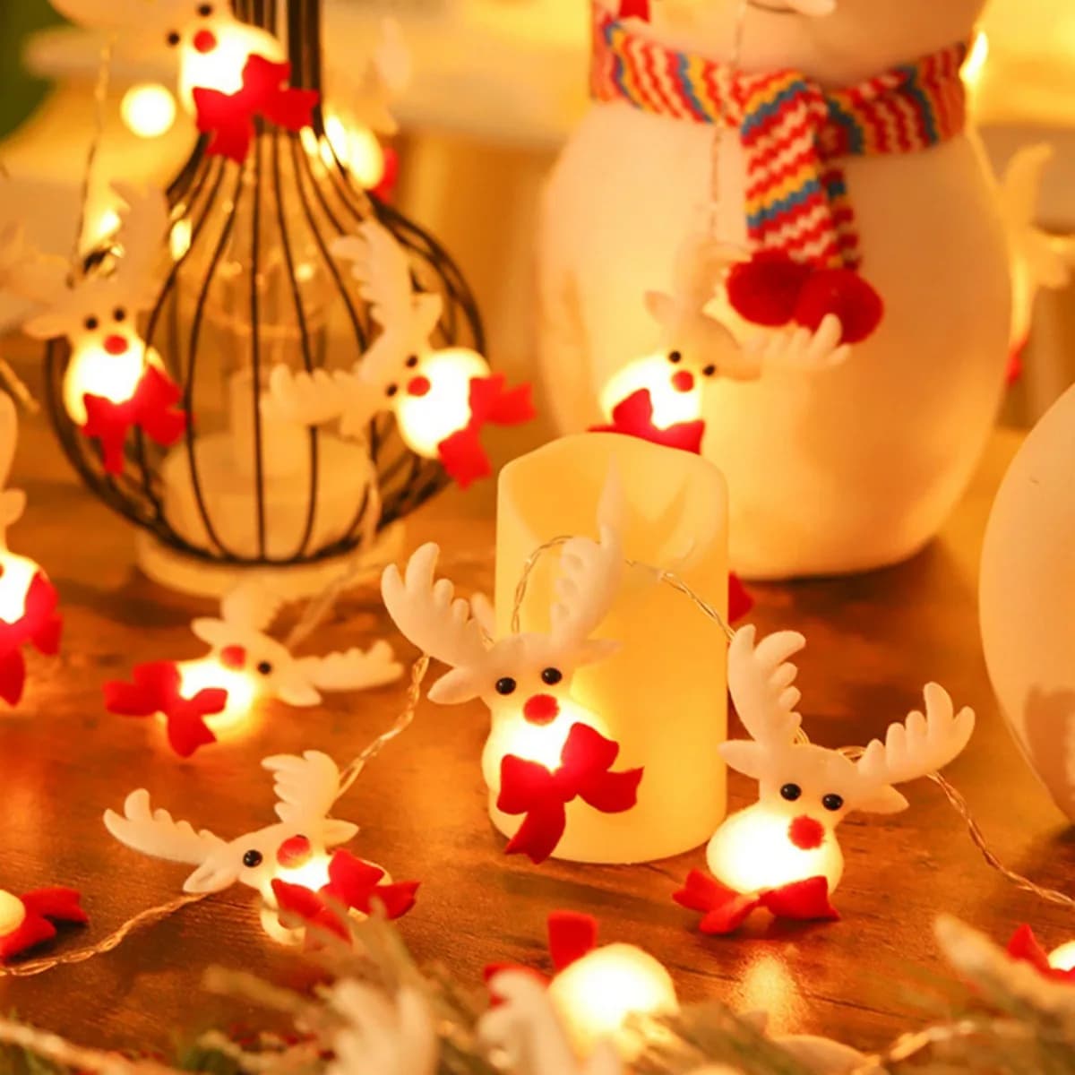 Luci della stringa delle fate della renna alimentate a batteria | Luci di alce natalizie a 10/20 LED per decorazioni per camera da letto, alberi e feste natalizie