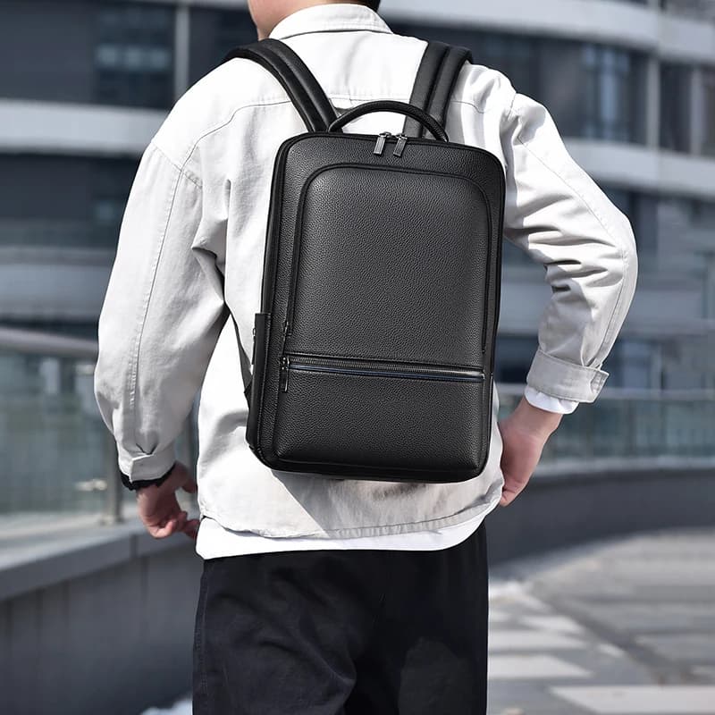 Zaino da uomo in pelle PU ricarica USB Fashion Executive Briefcase Office Travel Laptop Office Business Casual Back Pack Bag
