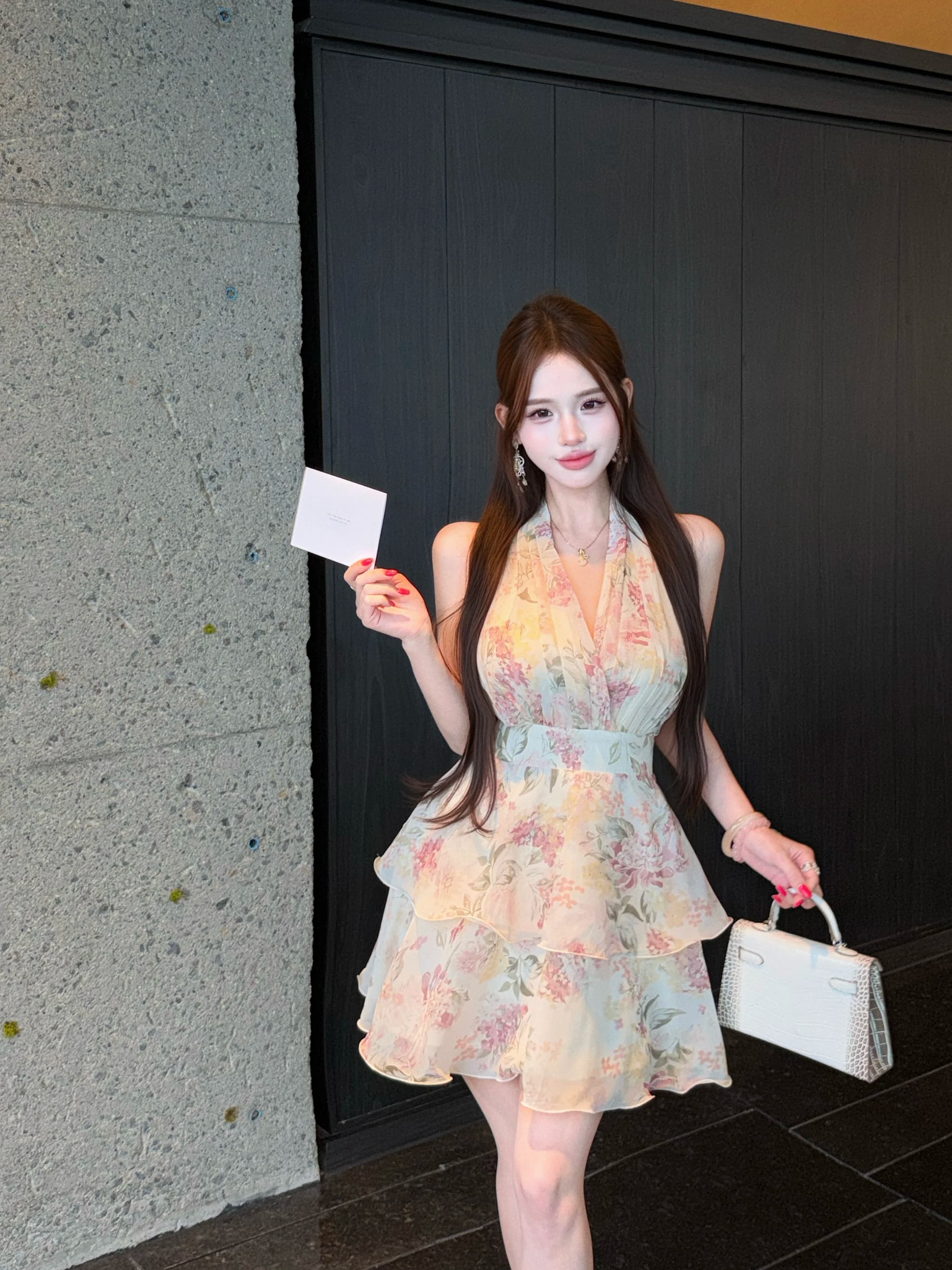 Floral Print Off-Shoulder V-Neck Women's Dress Summer Gathered Hem A-Line Skirt Holiday Waist-Cinching Short Dress