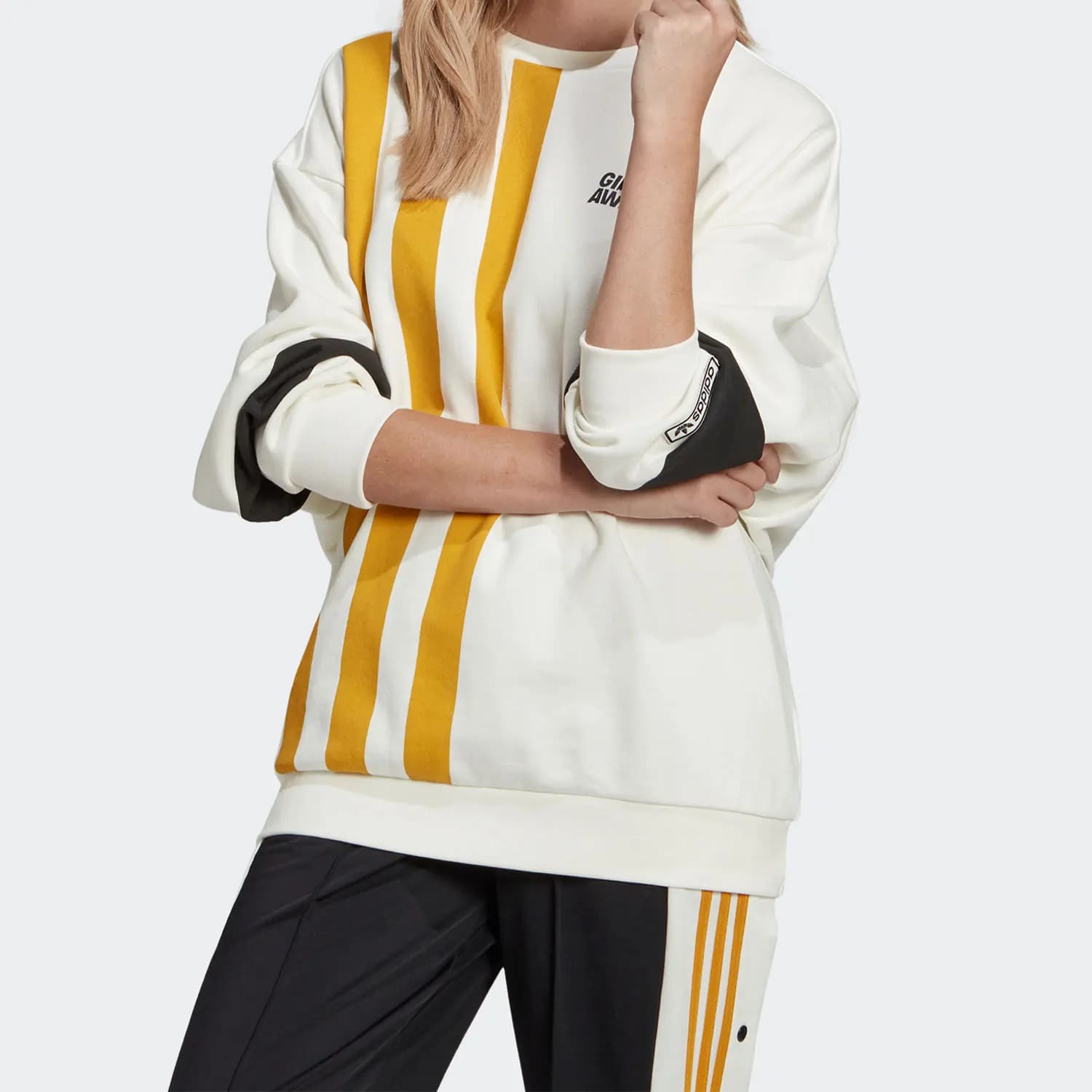 adidas Genuine Trefoil Girls sono una fantastica felpa con cappuccio collaborativa GU6978
