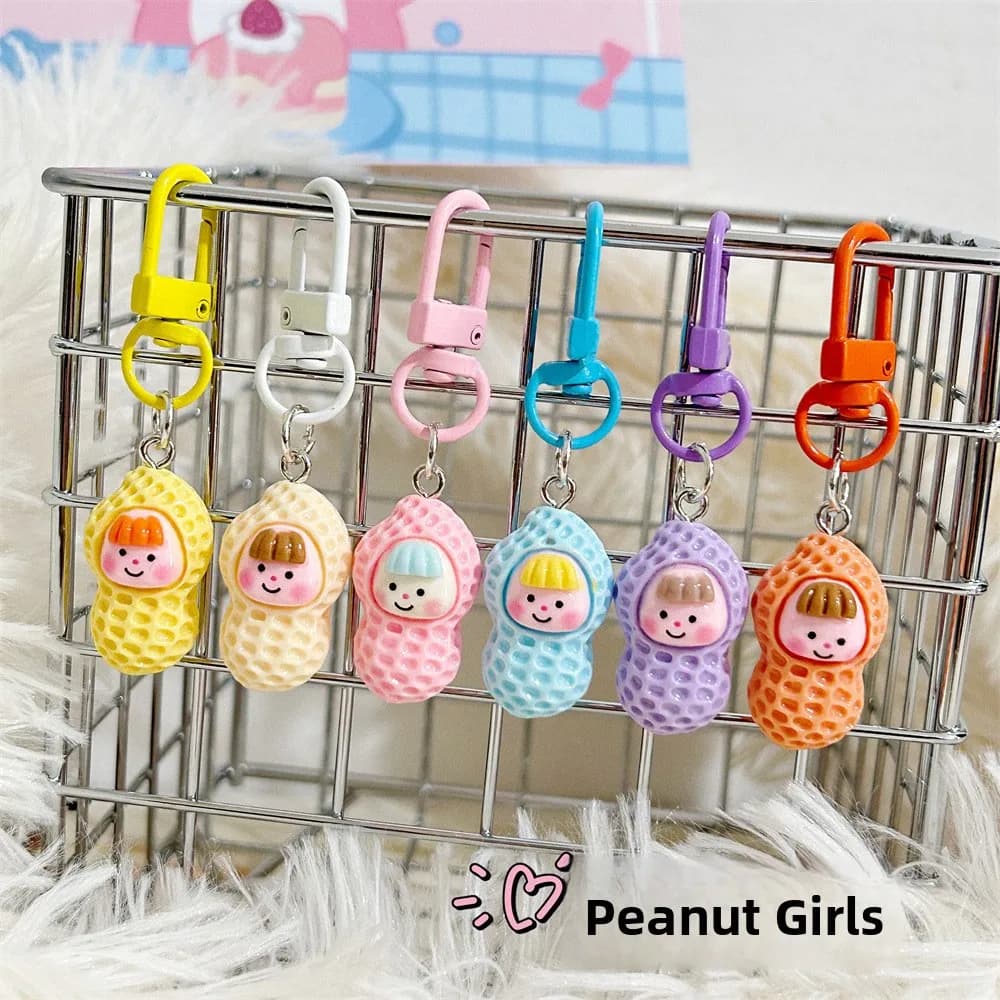 Portachiavi Cartoon Peanut Multi-Sister Trasformabile, Ciondolo per Zaino, Regalo per Amica, Accessorio per Studenti in Resina Plastica
