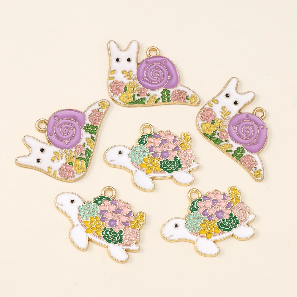 10 pz/lotto Smalto Animale Floreale Pendenti e Ciondoli per la Produzione di Gioielli FAI DA TE Fiore Lumaca Tartaruga Pendenti e Ciondoli Collane Pendenti Orecchini Accessori