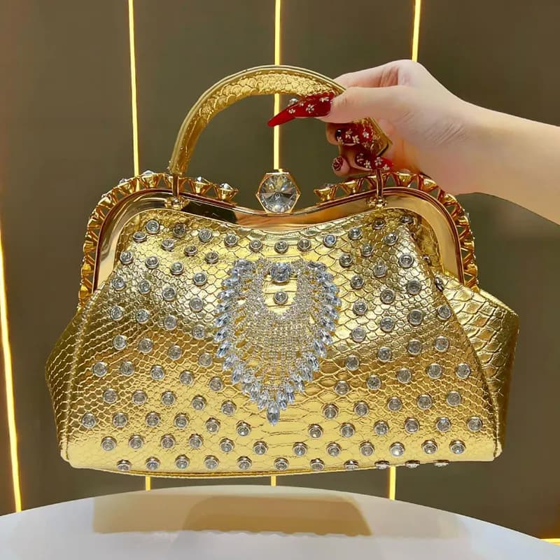 2025 Borse con manico superiore con grandi strass di fascia alta Borsa da sera di lusso di nuova moda con telaio Borsa a tracolla da donna di design
