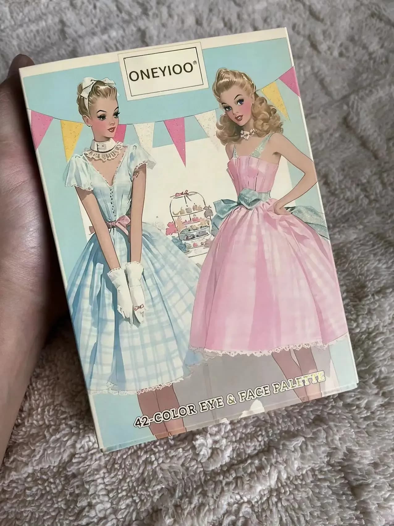 Tavolozza di ombretti da sposa a 42 colori Tavolozza di trucco con paillettes glitter opache perlate Tavolozza integrata per evidenziare il fard