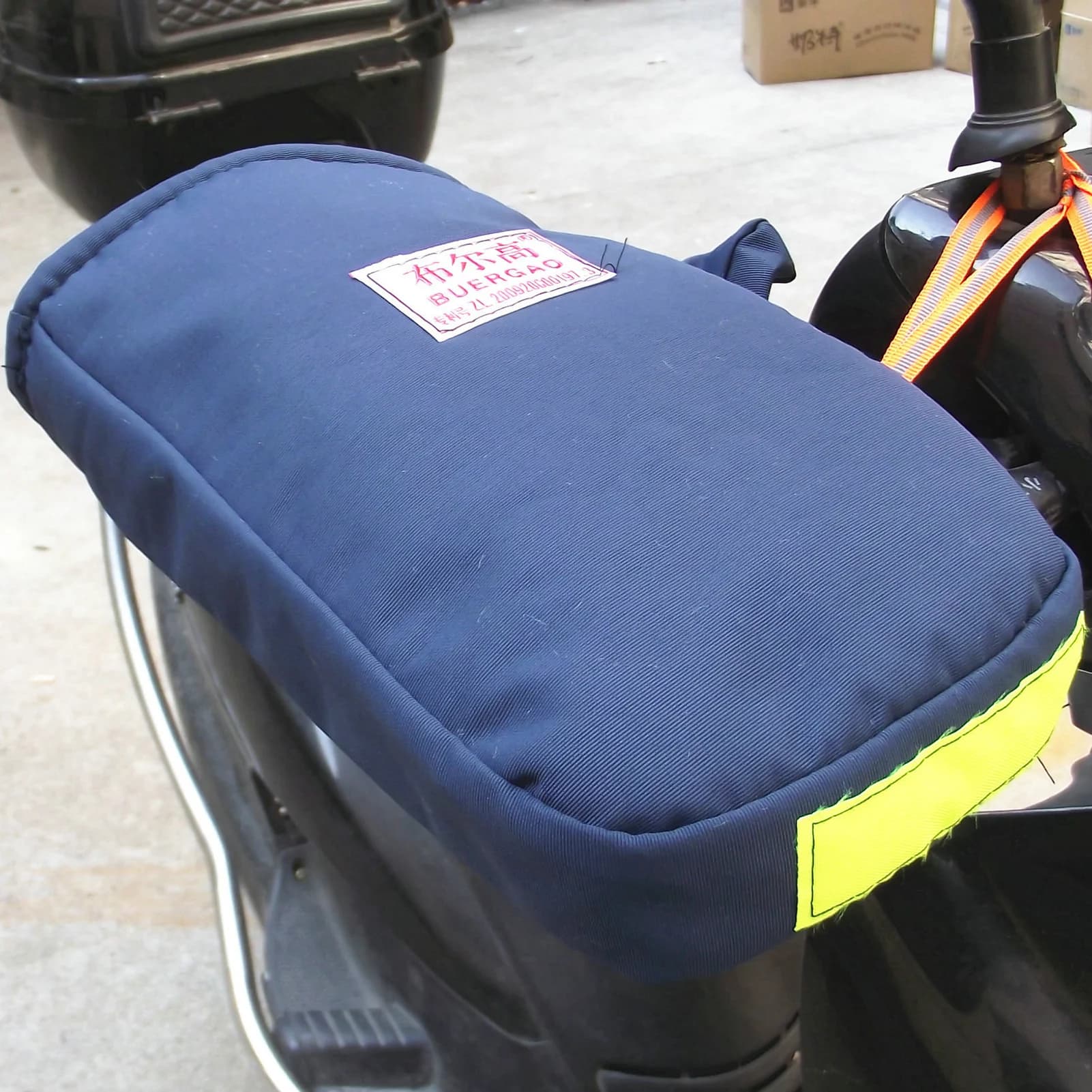 Guanti da moto per climi freddi Guanti da bici invernali con isolamento termico per regalo di Natale e Capodanno