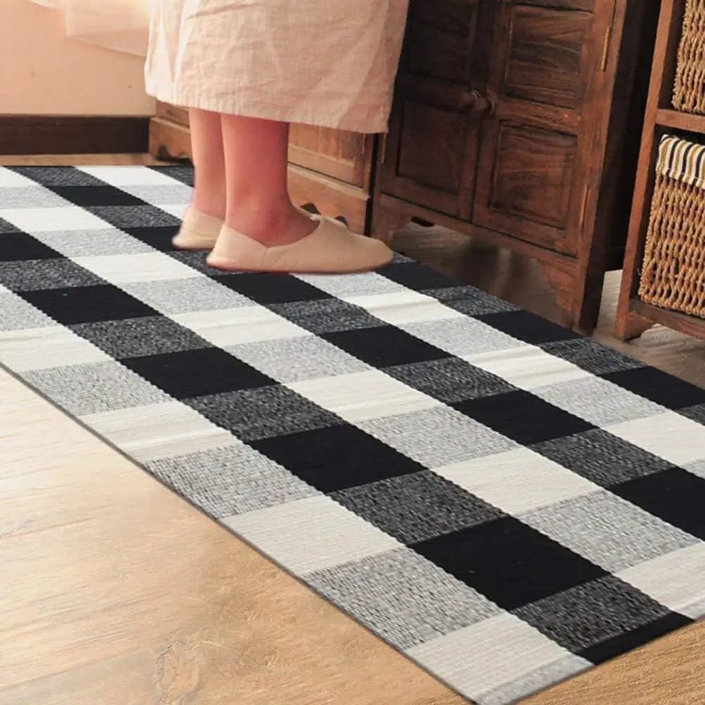 Black White Checkered Rug Small Kitchen Rug Colorblock Plaid Bathroom Floor Mat Quick Absorbent Anti-slip Carpet for Bath Shower