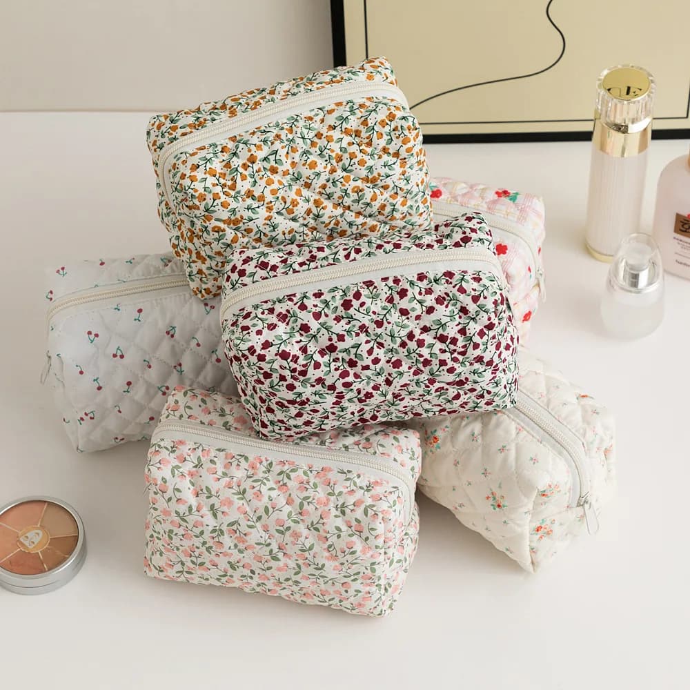 Borsa per cosmetici trapuntata Borsa compatta per rossetto Custodia per trucco da viaggio Custodia per trucco da donna in tessuto per trucco regalo da viaggio