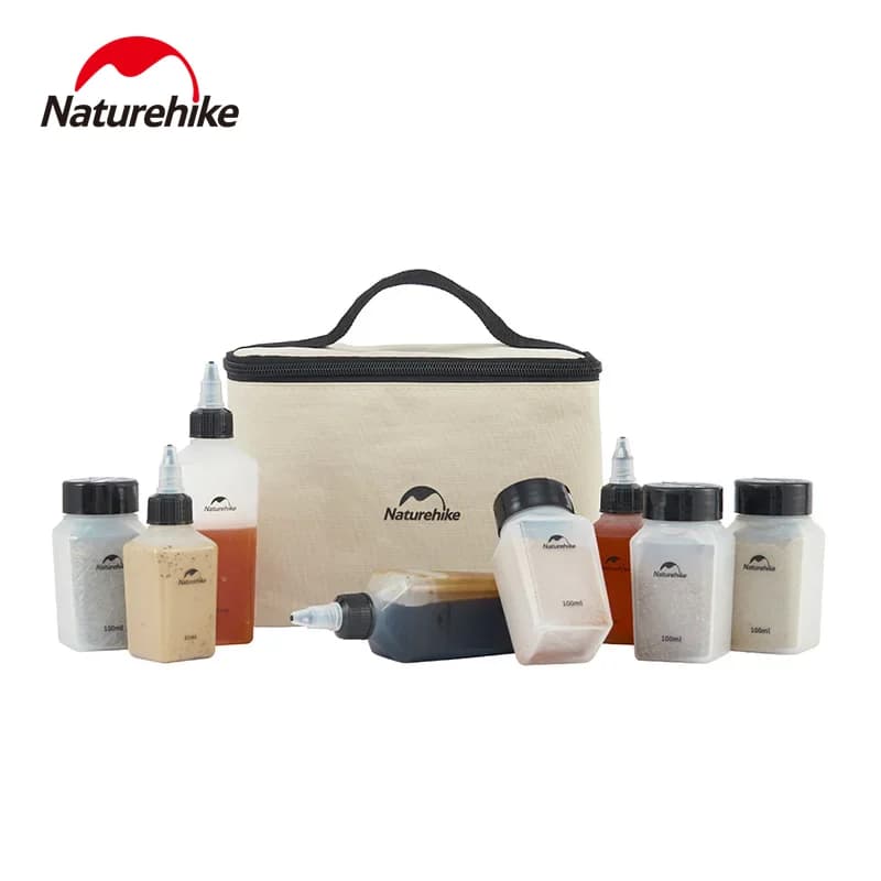 Set of Bottles for Landscaping Naturehike, Portable Container for Picnic and BBQ with Transport Bag