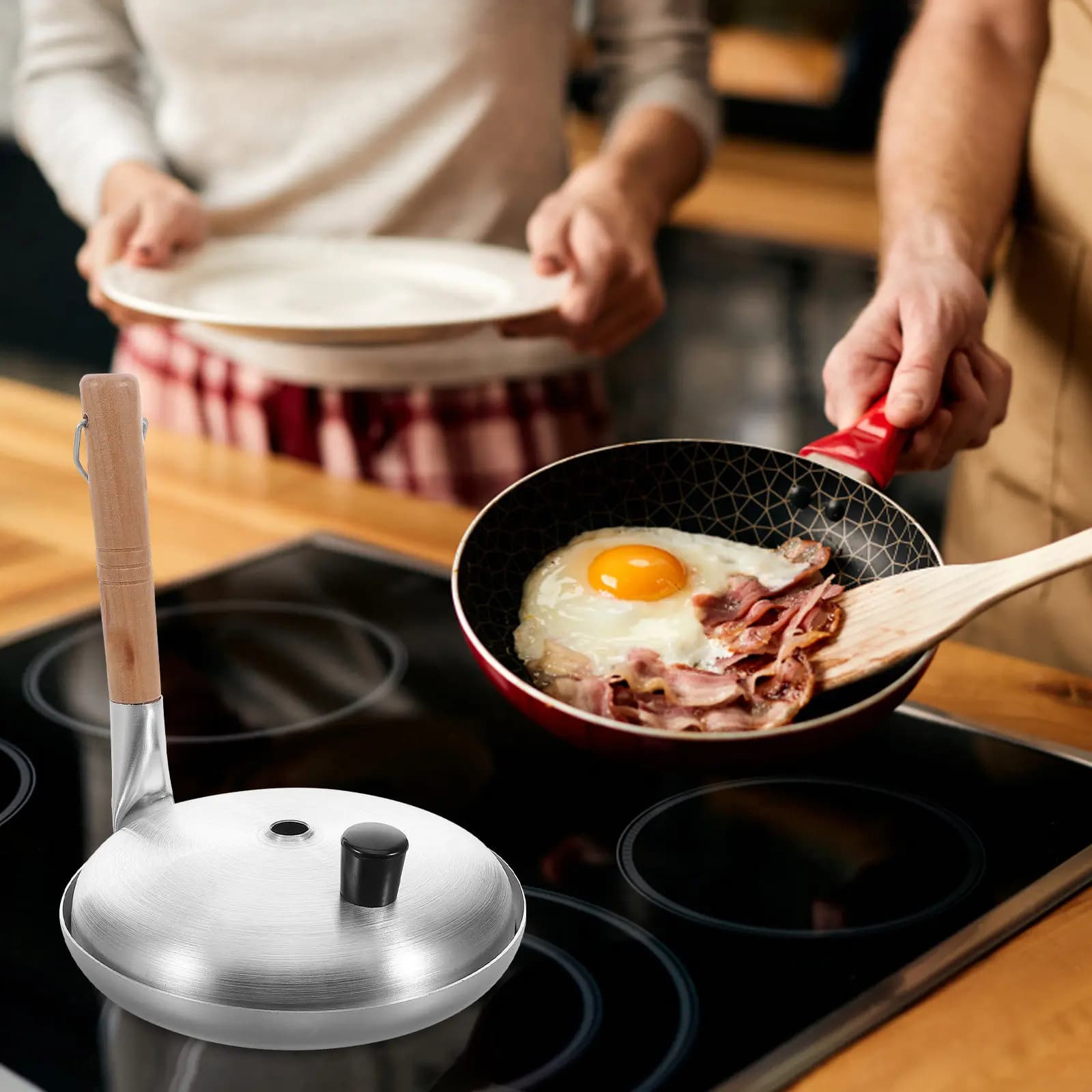 Japanese Cooking Pan Nonstick Egg Frying Pan Vertical Handle Omelette Rice Maker for Oyakodon and Breakfast Egg Roll Maker