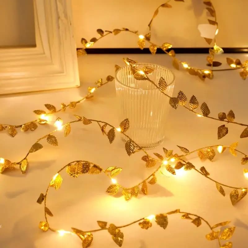1PC 2M 20LED Golden Tiny Leaves Fairy Light batteria Powerd Led filo di rame String Lights per la festa di nozze a casa Xmas decorazioni fai da te