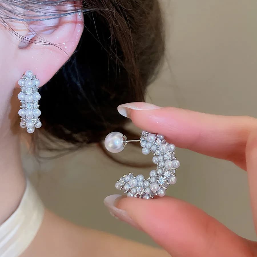 French Light Luxury Elegant Imitation Pearl Stud Earrings C- Shaped Zircon Stud Earrings for Women Bridal Wedding Jewelry Gifts