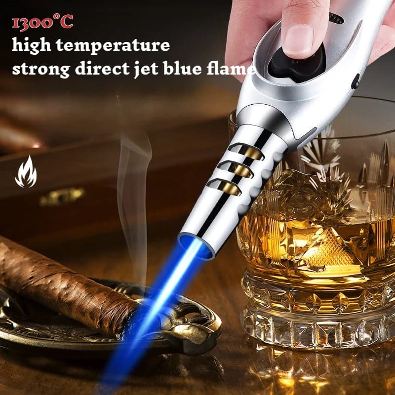 Accendino compatto per pistola a spruzzo portatile da esterno, 1300 ℃ Accendino antivento resistente al calore con blocco di sicurezza, accenditore dal design unico a forma di cuore