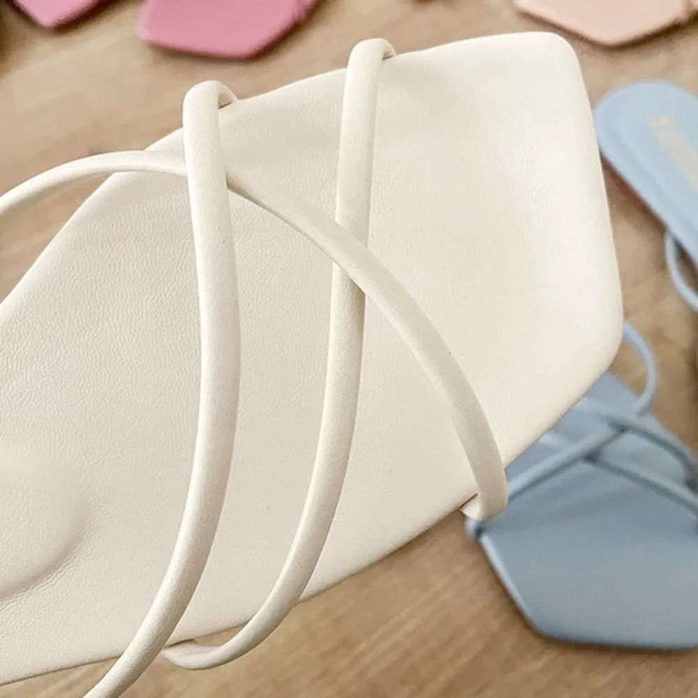 Sandali Estivi Casual in Pelle PU con Punta Quadrata, Suola Morbida Antiscivolo, Comodi Sandali Piatti per Nuoto