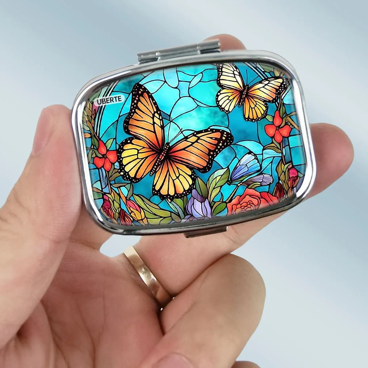 1pc butterfly pill box with floral design, 2-compartment mini portable square pill box, glass-style pattern print, travel portable pill box wallet, can store BPA-free medicines, accessories, pharmaceuticals, vitamins, unique travel gift