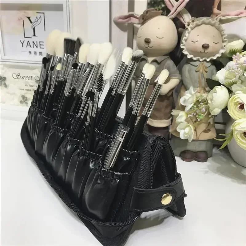 Mobili per la casa29 fori Piega professionale Impermeabile Donna Pennello per trucco Strumenti Borsa Organizzatore Polvere da viaggio Set di cosmetici Articoli da toeletta