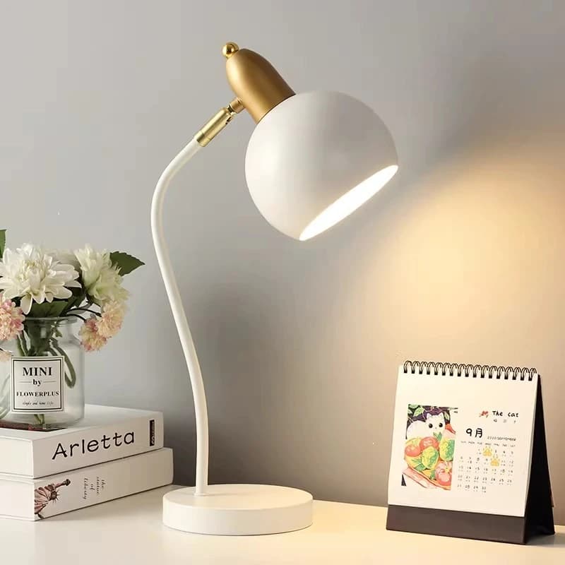 Lampada da Tavolo Stile Nordico con Collo Flessibile Ricaricabile LED per Studio Camera da Letto Soggiorno Illuminazione Decorativa