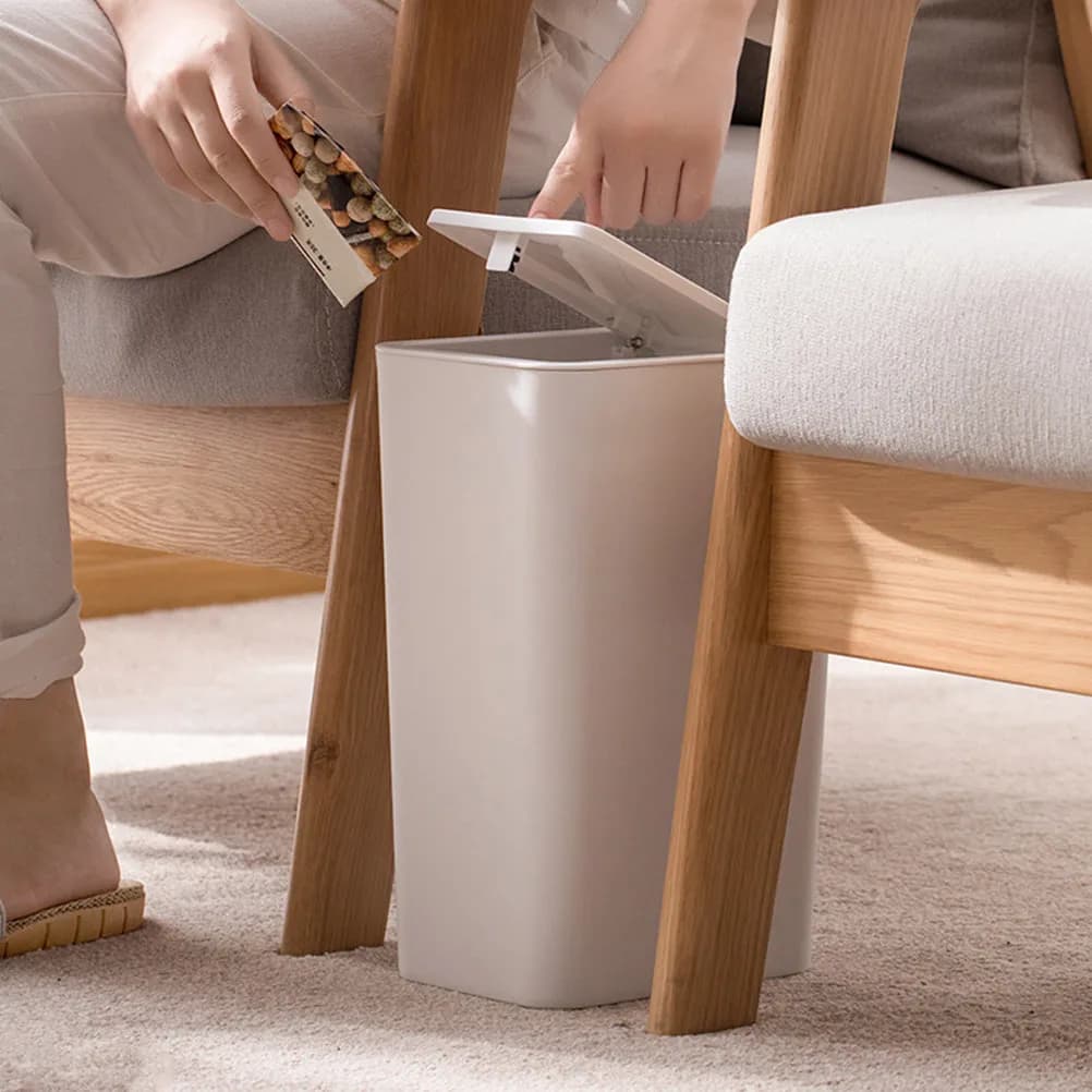 Cestino per Rifiuti da 3L con Coperchio a Pressione, in Plastica, Senza Contatto, per Bagno, Cucina, Ufficio, Design Moderno e Minimalista, Compatto