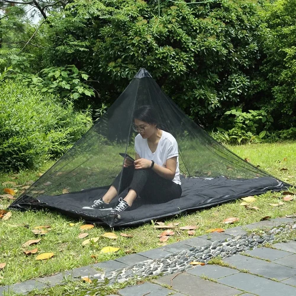 Mountain Camping Triangle Mesh Mosquito Net Family Courtyard Breathable Stable Bed Curtain Outdoor Fishing Portable Storage Tent