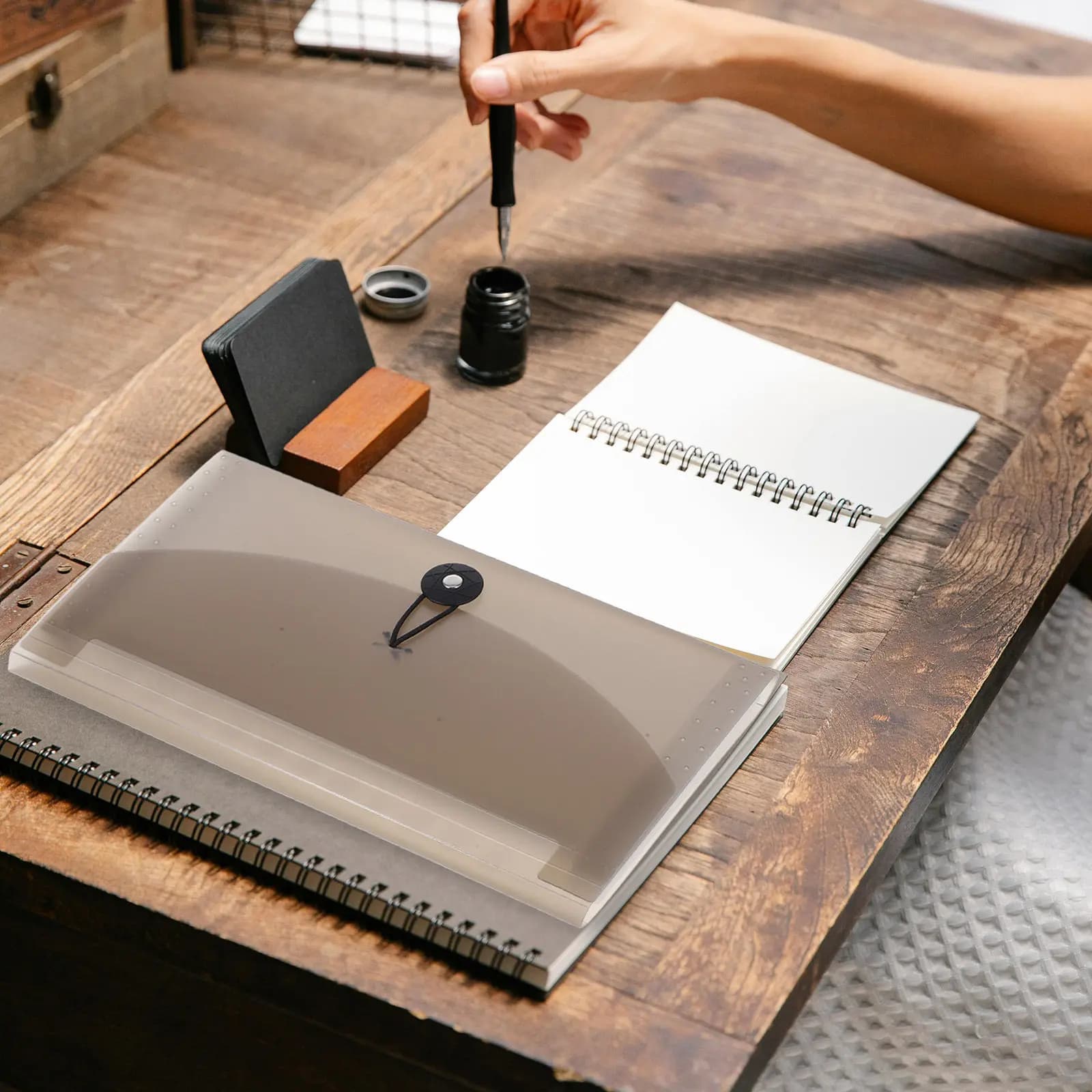 Expanding File Organizer Portable Lightweight Accordion File Holder Large Capacity Multi-Layer Document Organizer Receipt Folder