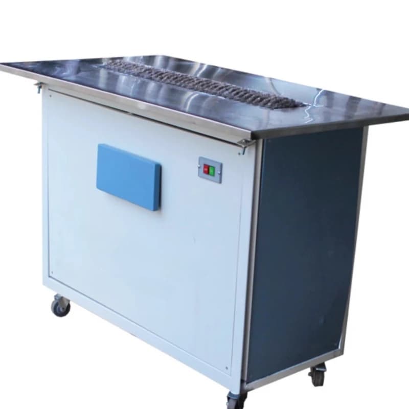 Spazzatrice automatica a spazzole per fabbrica di abbigliamento, aspiratrice multifunzionale, maglione di lana, calzini, giocattoli, scarpe, abbigliamento e cappelli
