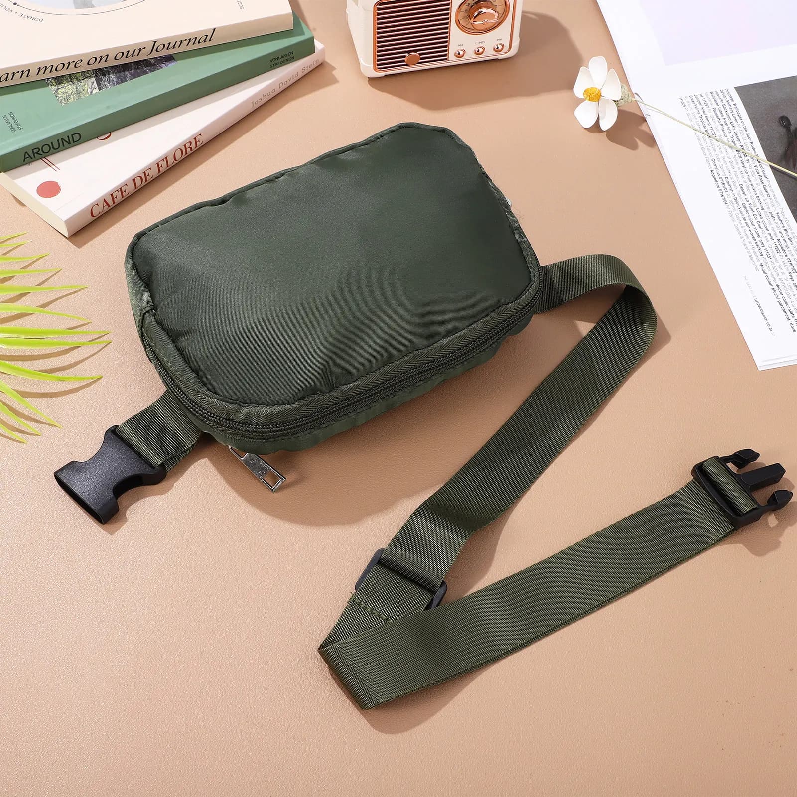 Marsupio Impermeabile in Nylon Unisex Leggero e Regolabile, Borsa a Tracolla Compatta per Corsa, Escursionismo, Sport e Viaggi