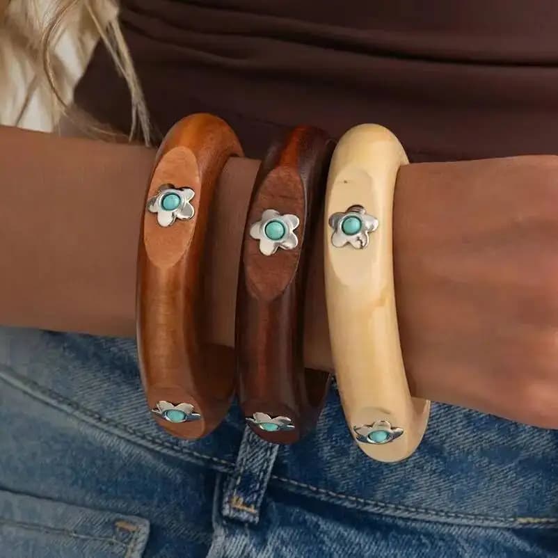 Salircon 3 Stili di Bracciali Vintage in Legno Massiccio per Donne, Stile Etnico con Fiori Intarsiati e Pietre, Accessorio Gioiello per Mani