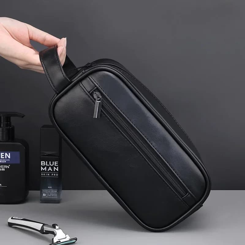 Men's Leather Washer Bag Business Travel Laptop Cosmetic Bag Portable Leather Washer Bag with Large Capacity Multitasque Design