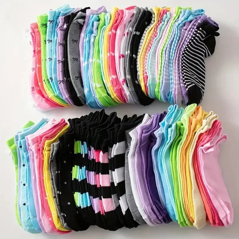 Comodi calzini da donna in 10 paia: stampe a cuore e a righe, tessuto lavorato a maglia resistente - Regalo ideale