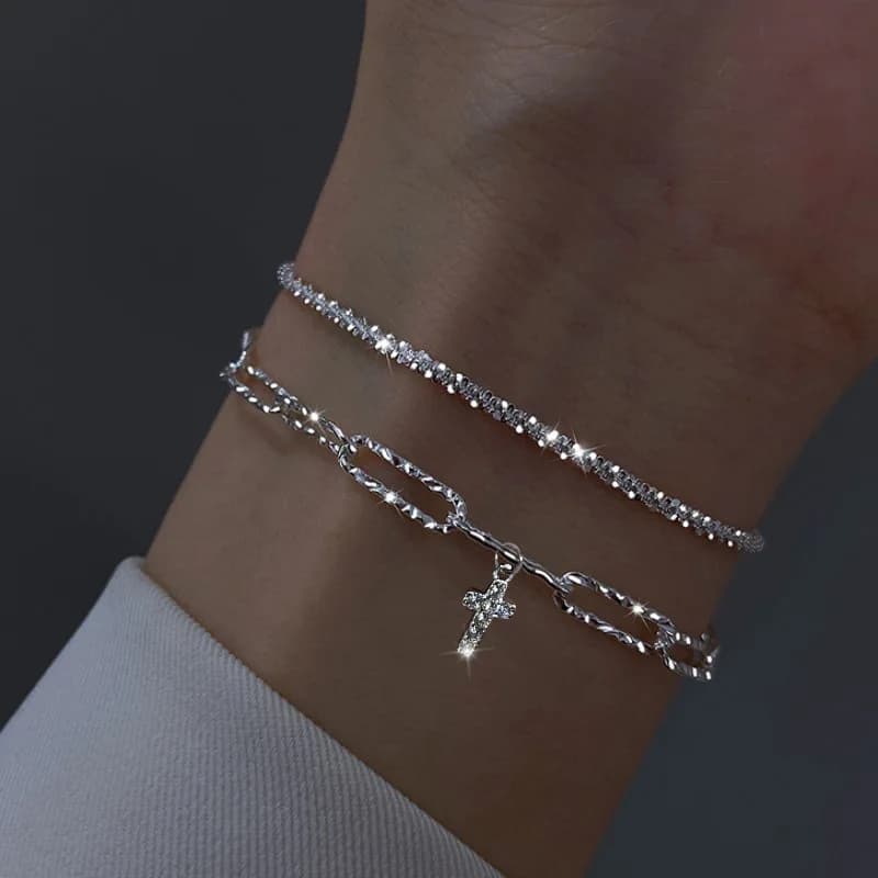 Nuovo braccialetto Color argento dorato scintillante Set di due pezzi moda donna accessori quotidiani alla moda gioielli per feste regali di compleanno