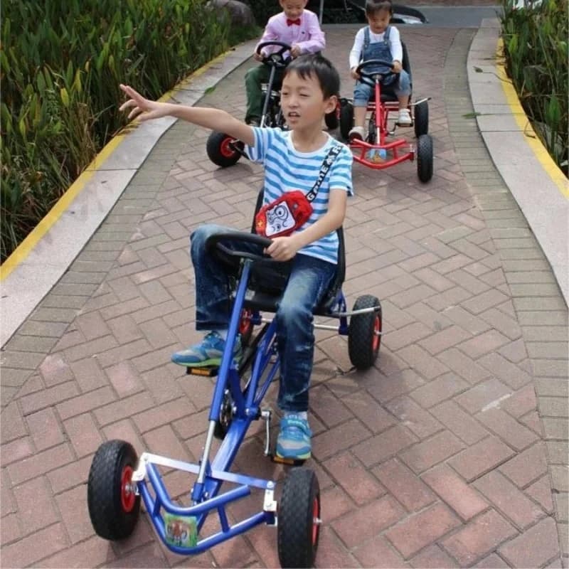 Zona di gioco del parco divertimenti con freno a mano Parti per kart da corsa con pedali resistenti a quattro ruote