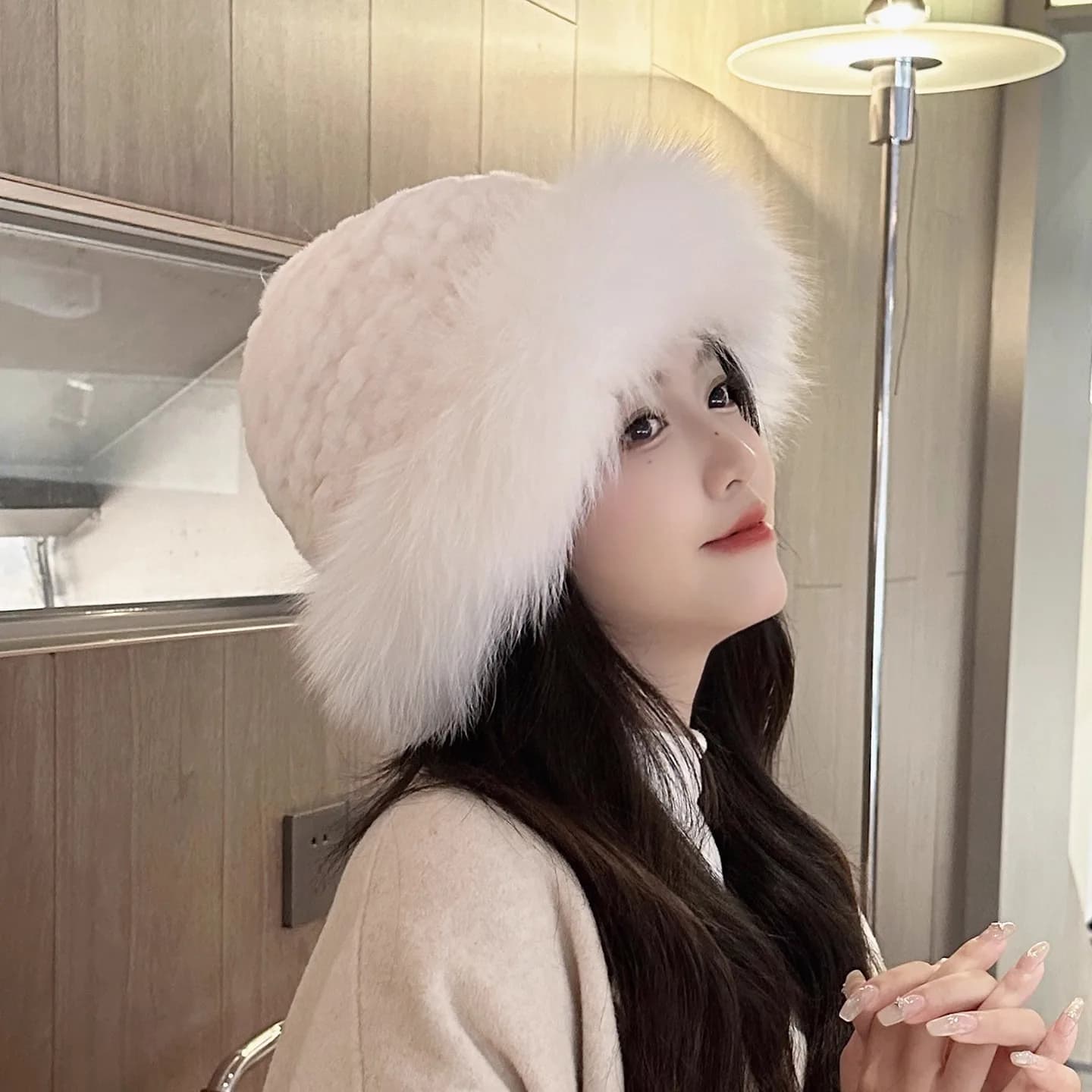 New real rabbit fur hat Fox fur brim New women's travel fashion balaclava cap Autumn and winter warm princess Flat hats