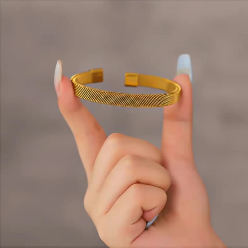 2025 Autunno e Inverno Nuovo Stile Bracciale rigido in tessuto elastico in acciaio inossidabile da donna Non sbiadito Accessorio semplice per gioielli a mano