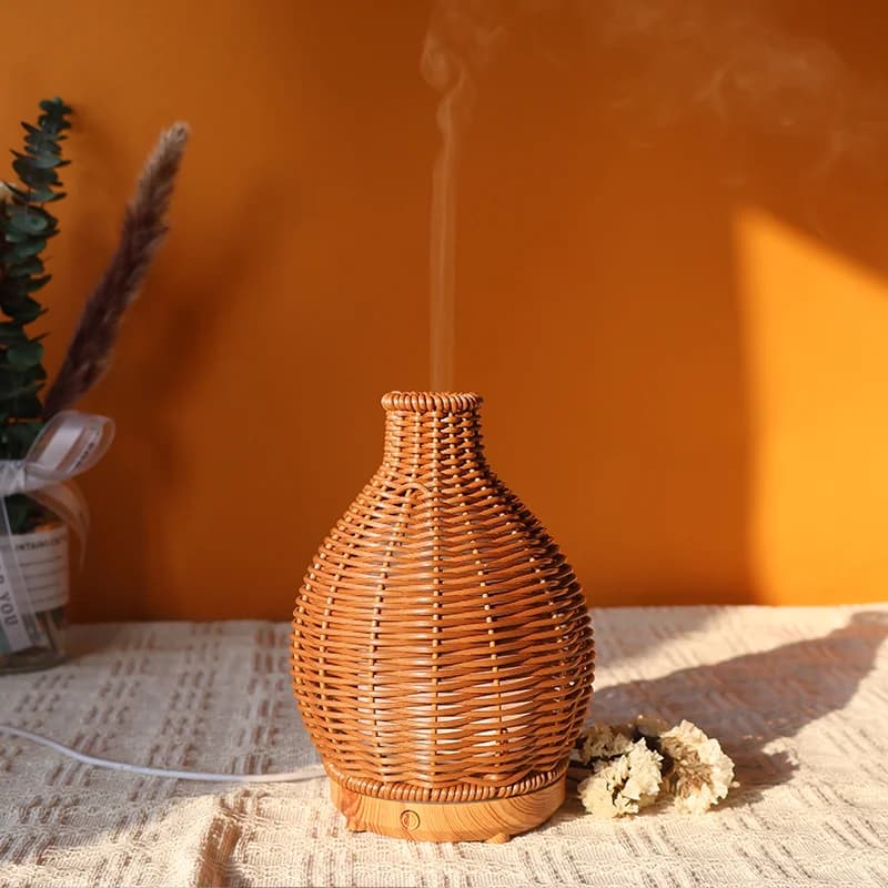 Diffusore di oli essenziali ad ultrasuoni da 100 ml, umidificatore portatile per diffusore di oli essenziali per aromaterapia elettrica per aromaterapia