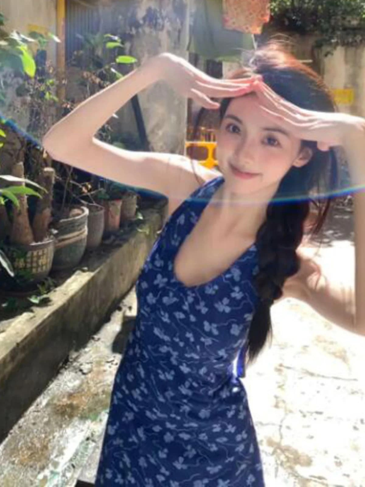 Splendido Abito Estivo Floreale Blu con Collo Halter, Vestito Lungo da Spiaggia per Donna, Stile Francese con Spalle Scoperte e Vita Stretta