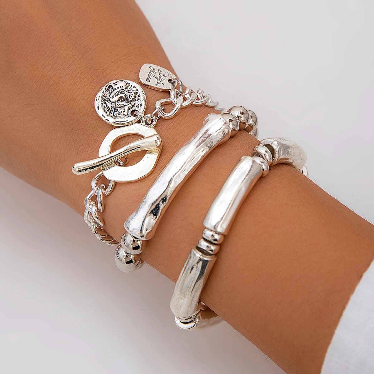 Ingemark 4 Pz/set Vintage OT Fibbia Moneta Bracciale con Ciondolo per Le Donne a portata di mano Goth Braccialetti con Ciondoli Aperti Coppia Amici Gioielli Regalo