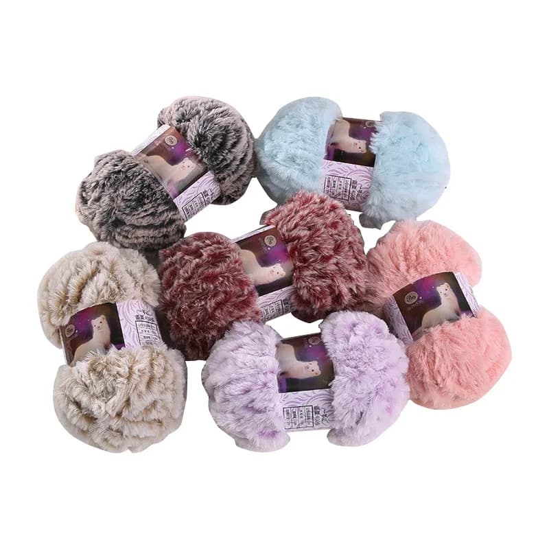 Palla di filato di pelliccia grossolana imitazione pelliccia filato di peluche pelliccia lunga cappello di visone sciarpa tessuta a mano filo di pelliccia fai da te intrecciato a mano