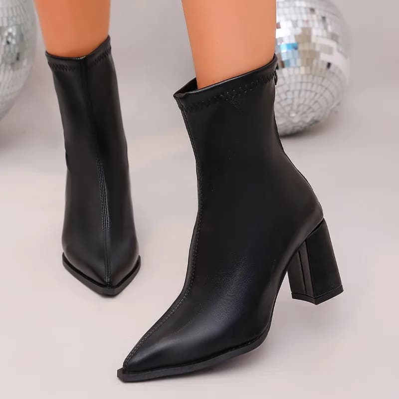High-quality New Women's Comfortable Walking Boots Sexy Pointed Toe Chelsea Boots2026 Fashionable Square Heel Office Women Boots