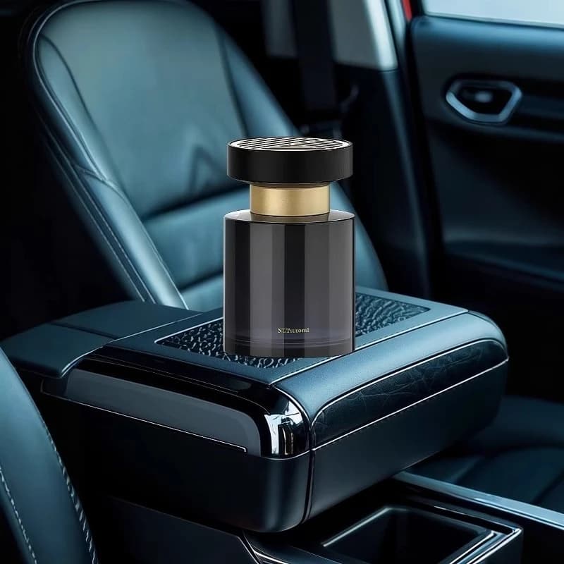 Exclusive fragrance for cars in high-end fragrance for cars, durable fragrance and odor removal for men and women
