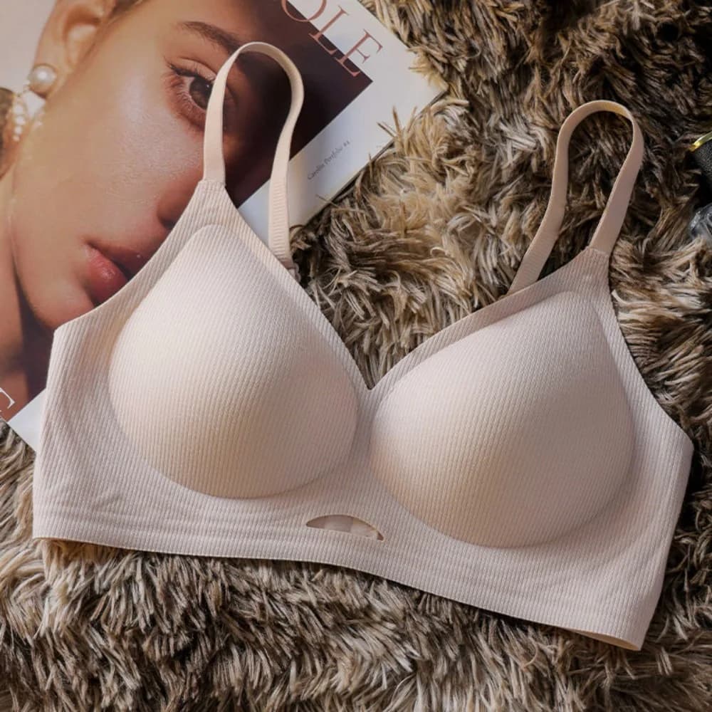 Traceless Underwear Women's Small Breasts Gather and Show A Large Anti-sagging Breast,no Steel Ring Soft Support,pull Up Support