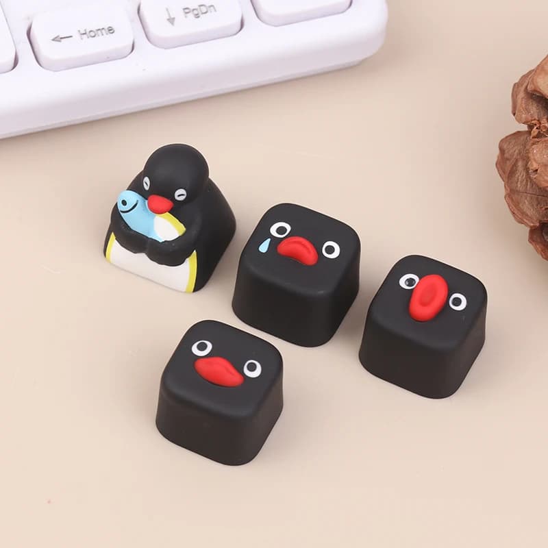 Tastiera Meccanica Decorativa con Keycap Personalizzato a Forma di Pinguino della Serie Anime, Regalo Creativo in Resina
