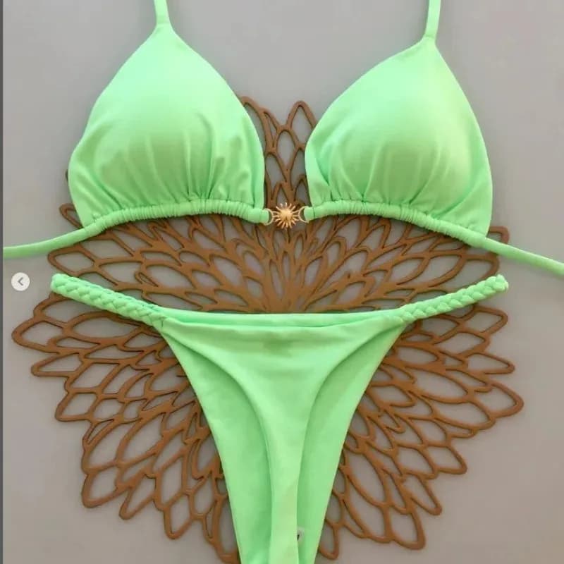 New bikini with split briefs Sexy Brazilian swimsuit for beach holidays