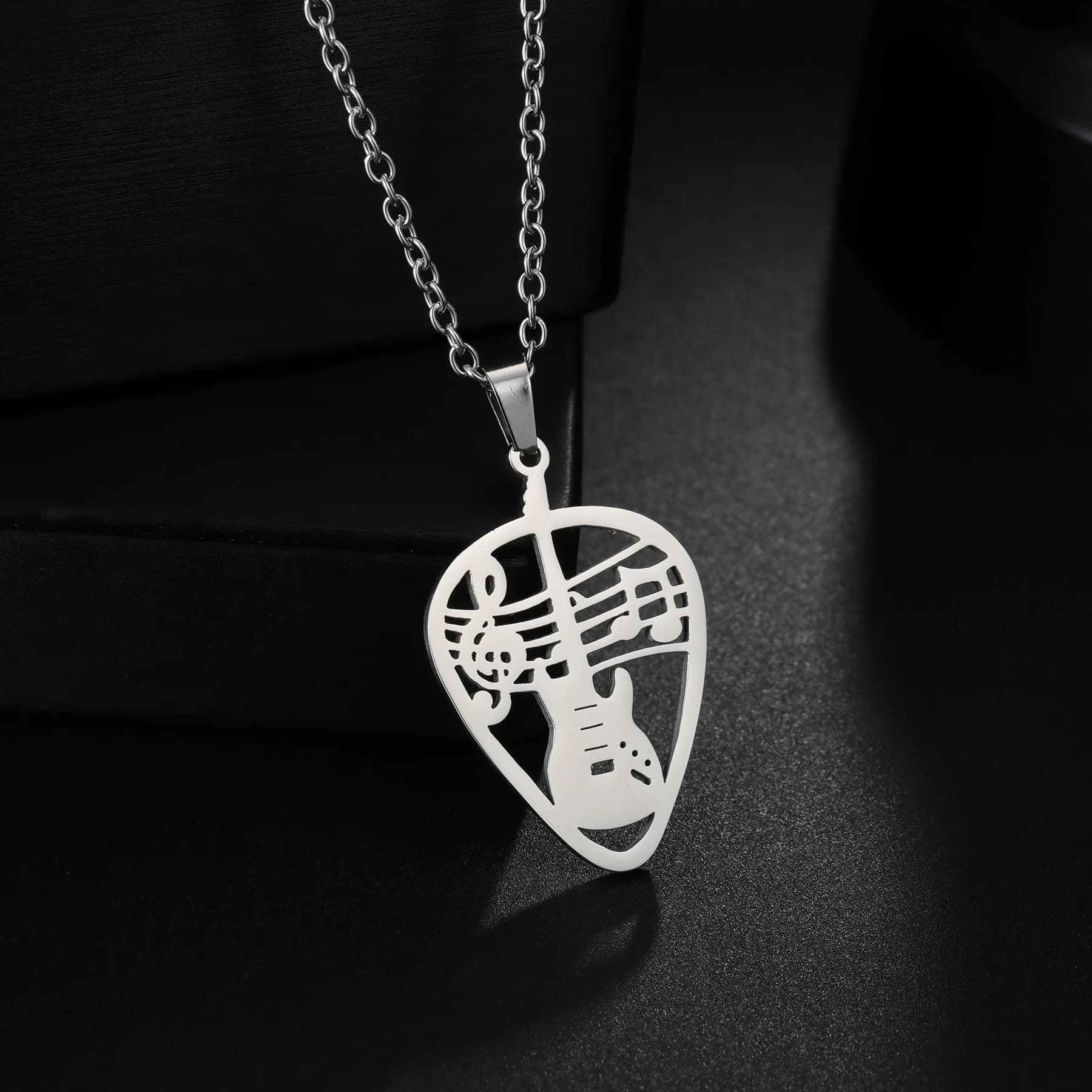 Hip Hop Guitar Pick Bass Note collana per uomo acciaio inossidabile Color argento amanti della musica collane con ciondolo gioielli regalo per lui