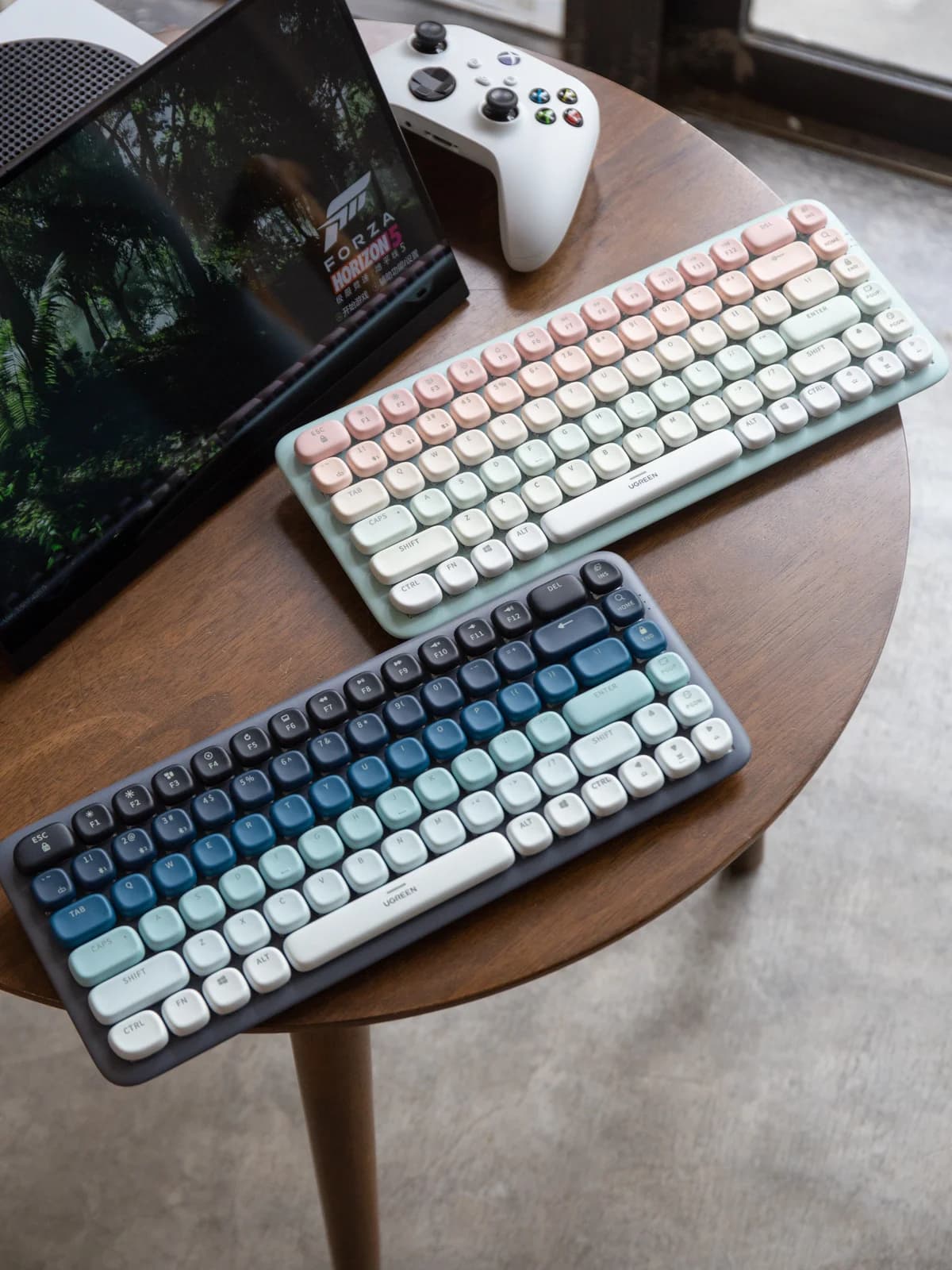 Tastiera Bluetooth Wireless UGREEN Fun+ con Interruttori Phantasialand Tea, Retroilluminata, Sottile, Meccanica per Ufficio, Compatibile con iPad e PC