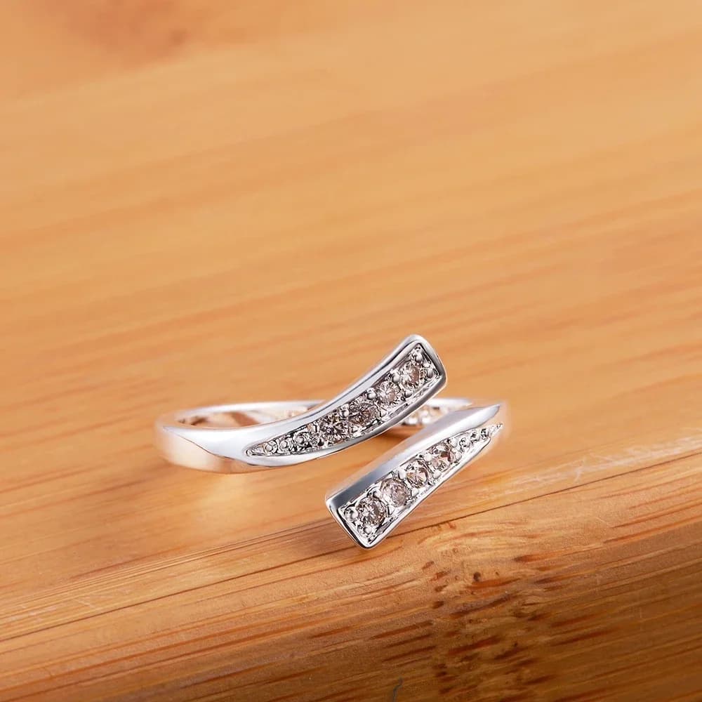 Anello di cristallo in argento sterling 925 caldo al 100% per le donne misura regolabile Moda festa di fidanzamento matrimonio gioielli di lusso Regalo di festa