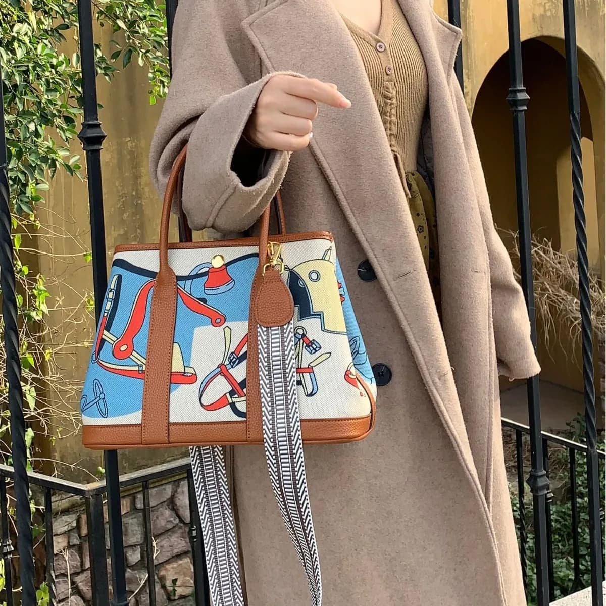 Borse fasciatoio di lusso eleganti a tinta unita per donna, borsa messenger di alta gamma parigina, borsa a tracolla semplice, tote alla moda
